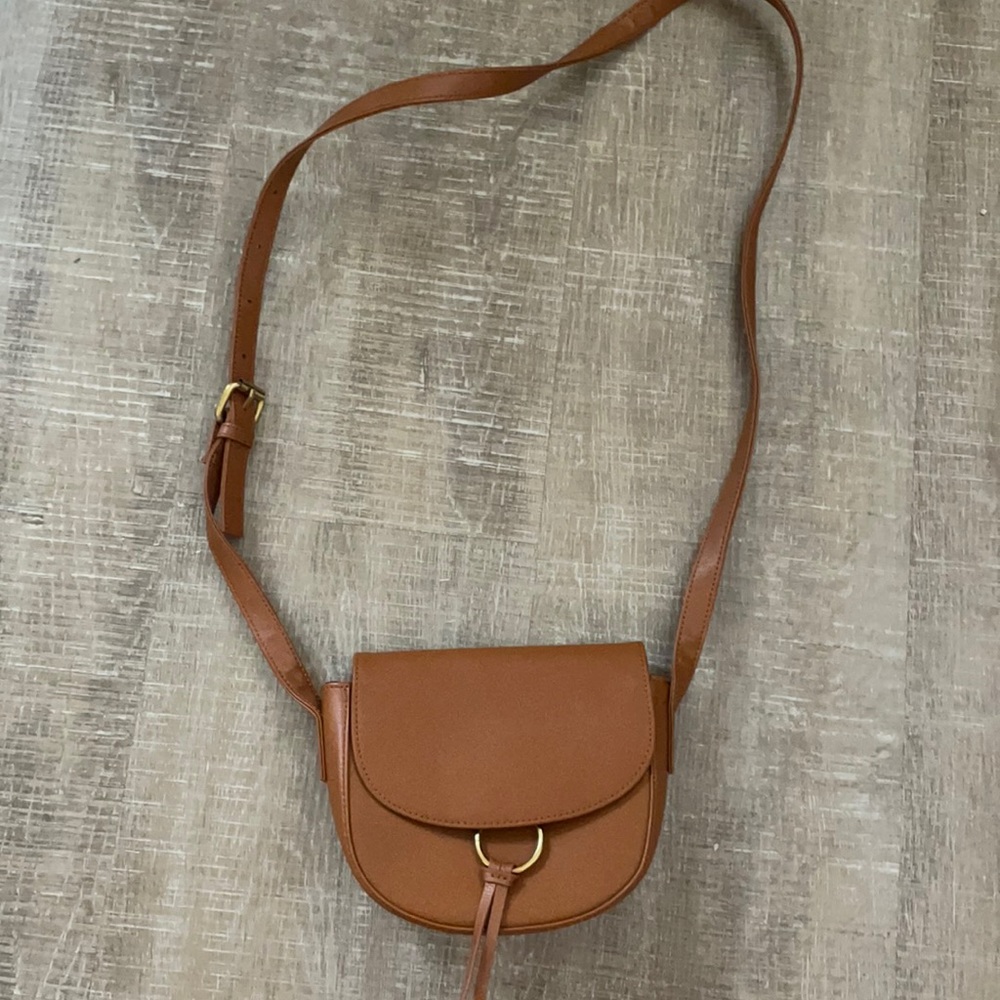 Crossbody bag